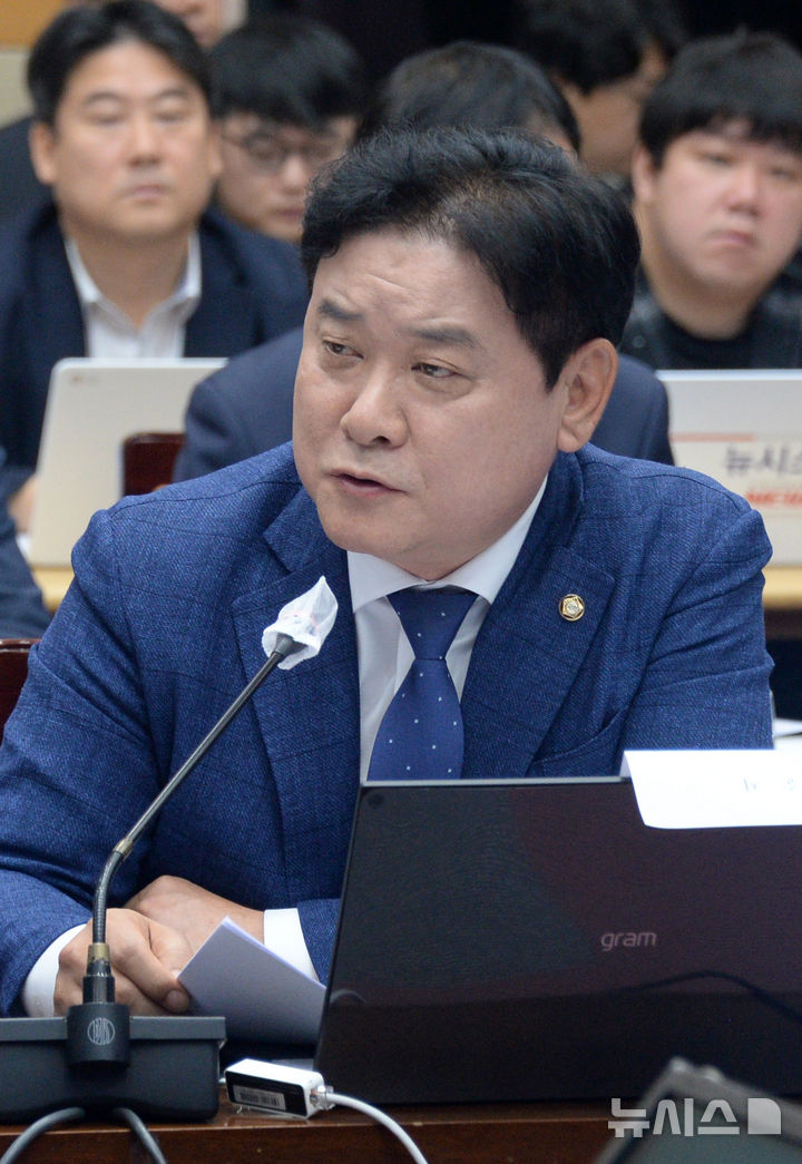 운종 이미지