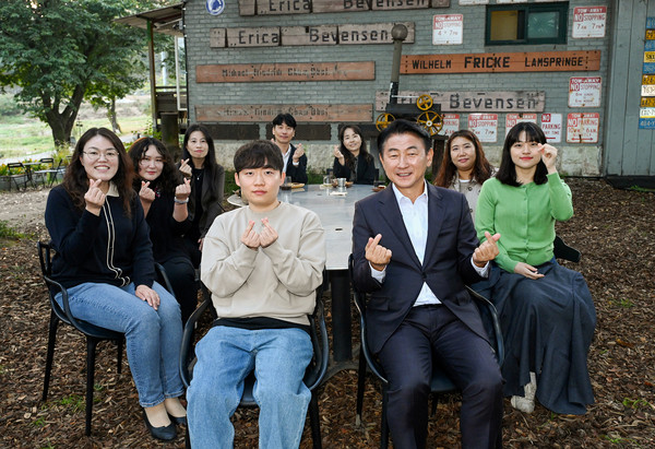 무지개까페 이미지