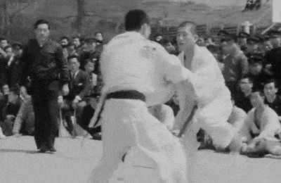 %25EC%25A4%2591%25ED%2595%2599%25EC%2583