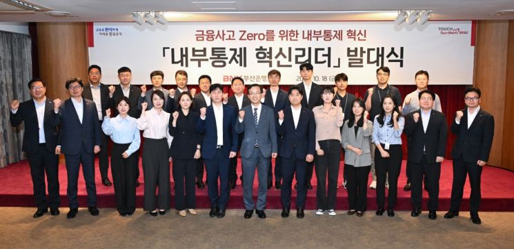 리더 이미지