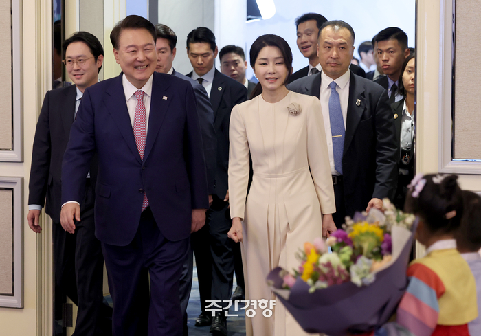 윤 이미지