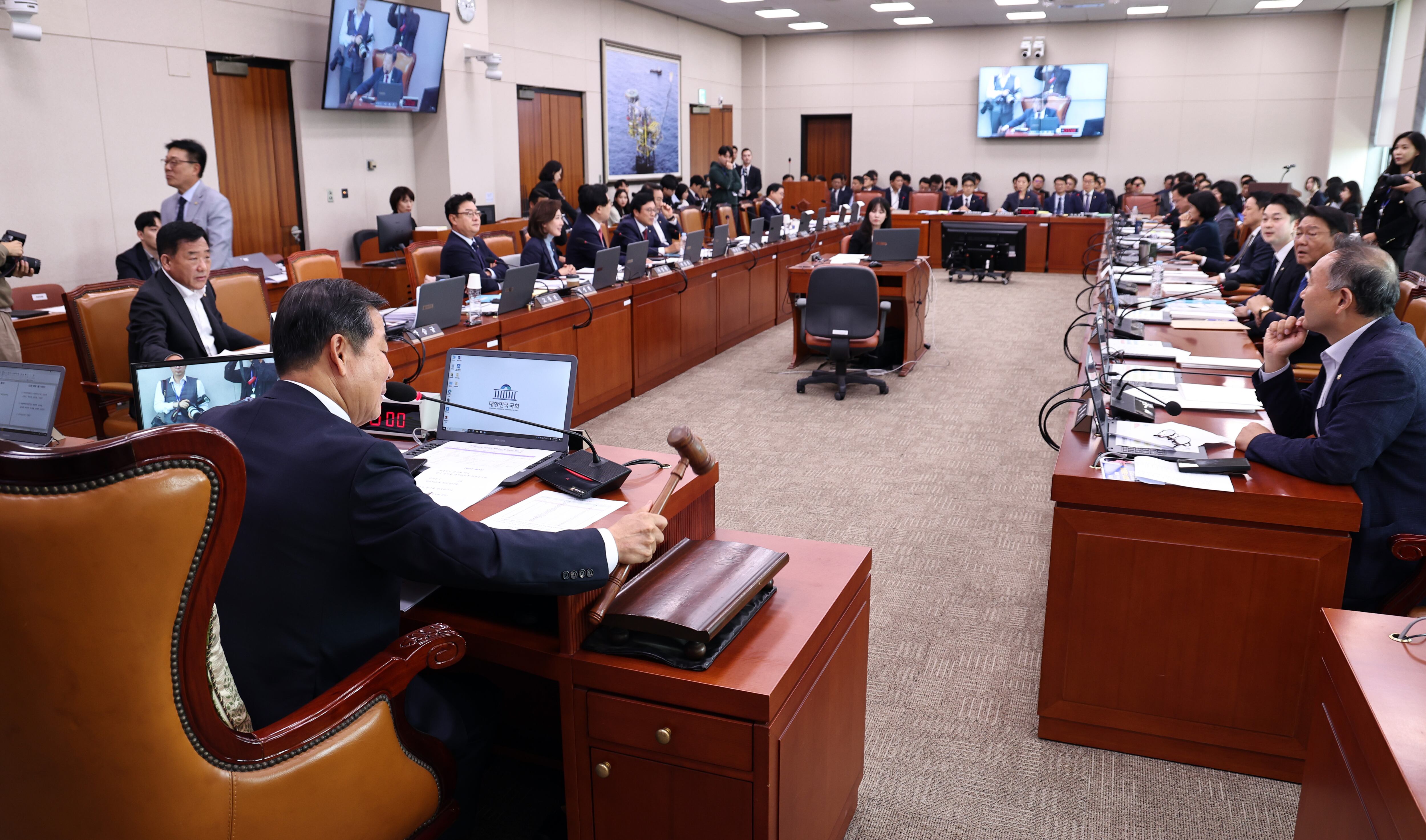 월드통상 이미지