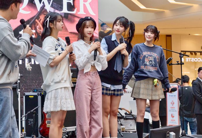 후아유 이미지