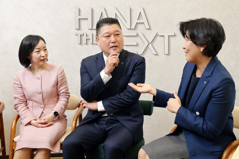 더넥스트 이미지
