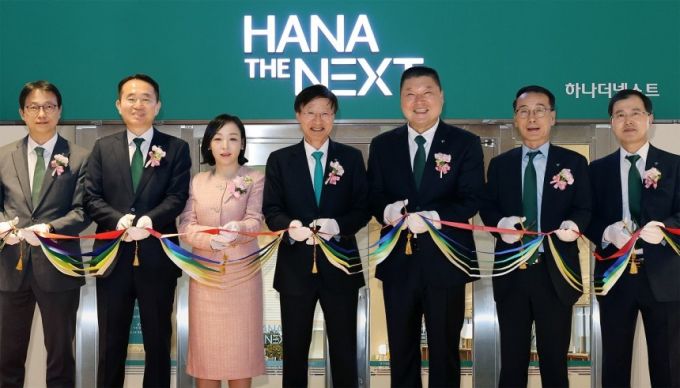 더넥스트 이미지