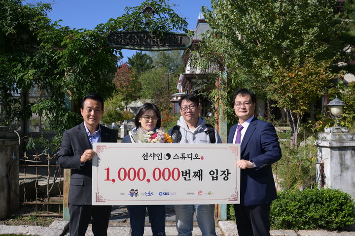 명스튜디오 이미지