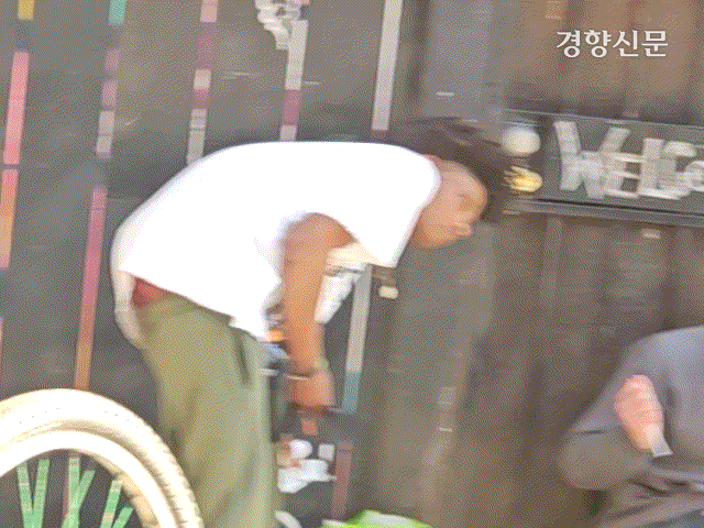 지난 3일과 5일 미국 샌프란시스코 텐더로인 일대 길거리에서 마약에 취해 있거나 주사기를 들고 있는 이들을 찾아볼 수 있었다. 샌프란시스코|김송이·유경선 기자