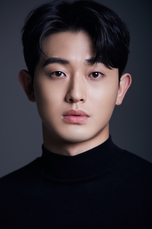 여진엔터테인먼트 이미지