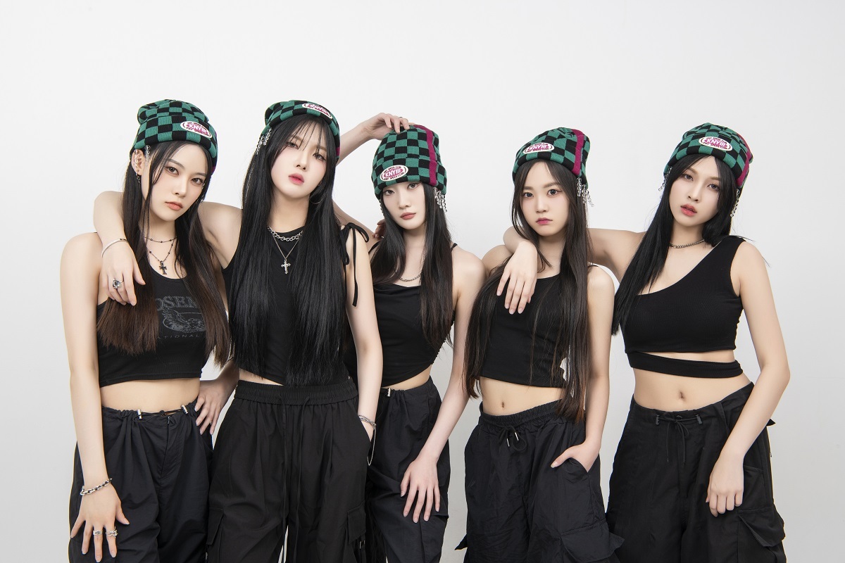 위치스 이미지