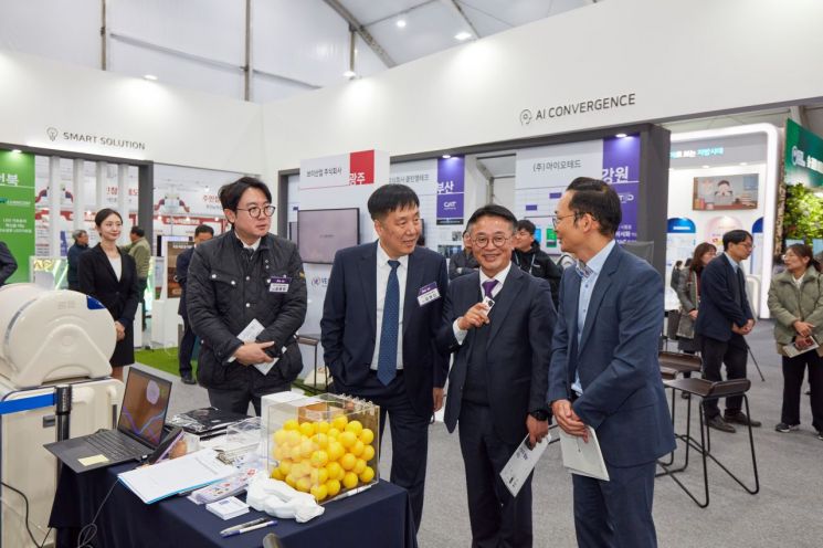 (주)휴먼아이티솔루션 이미지