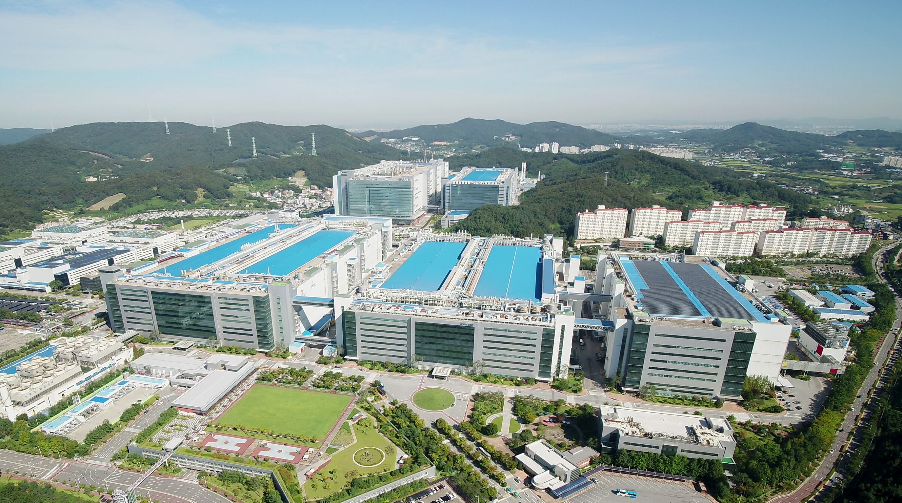 퓨쳐디스플레이 이미지