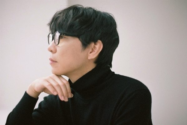 짙은 이미지