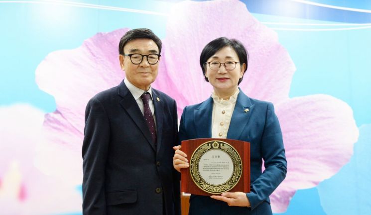 이연의원 이미지
