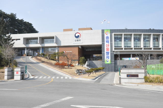동부조경 이미지