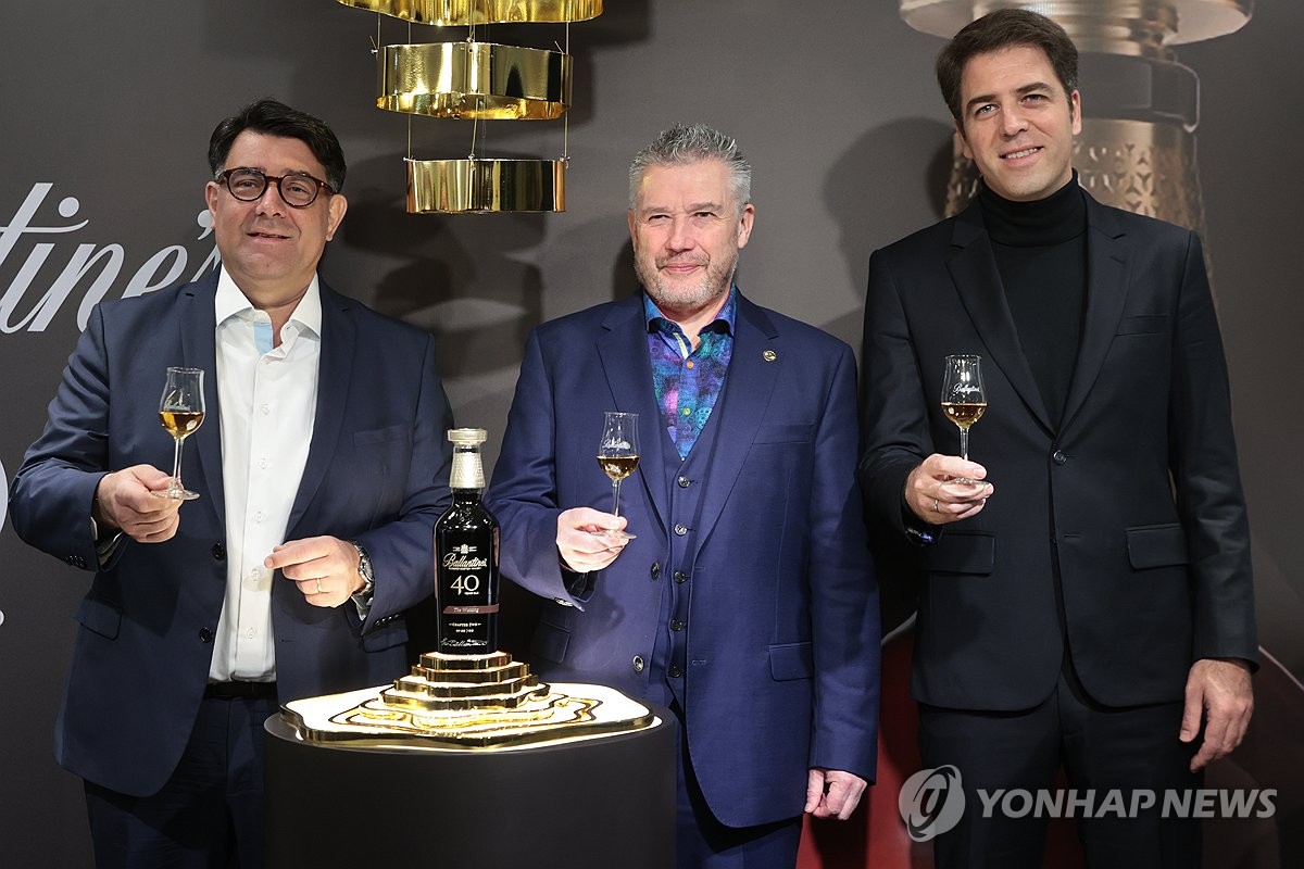 더웨이팅 이미지