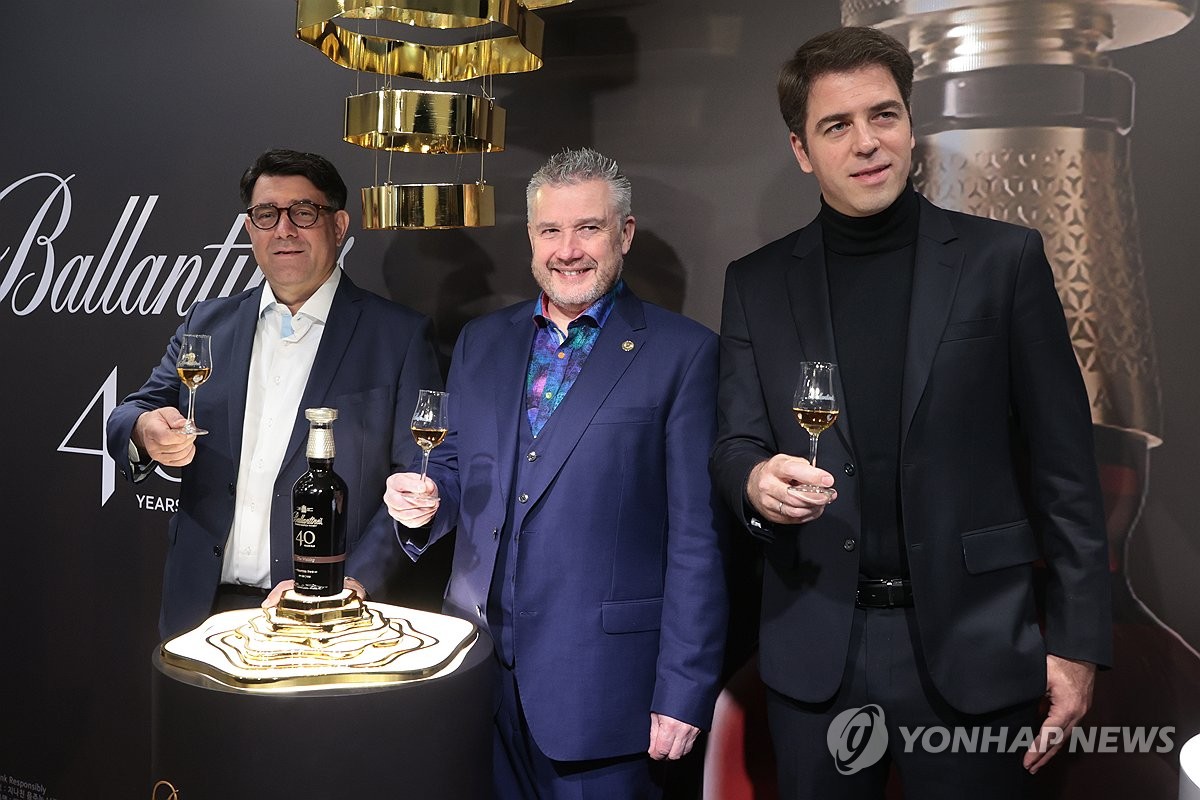 더웨이팅 이미지