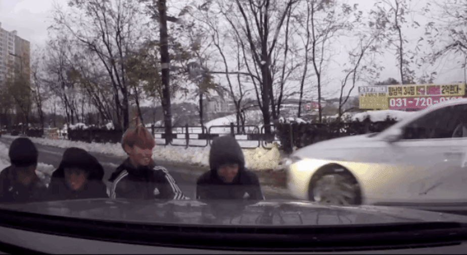 /영상=온라인 커뮤니티 갈무리