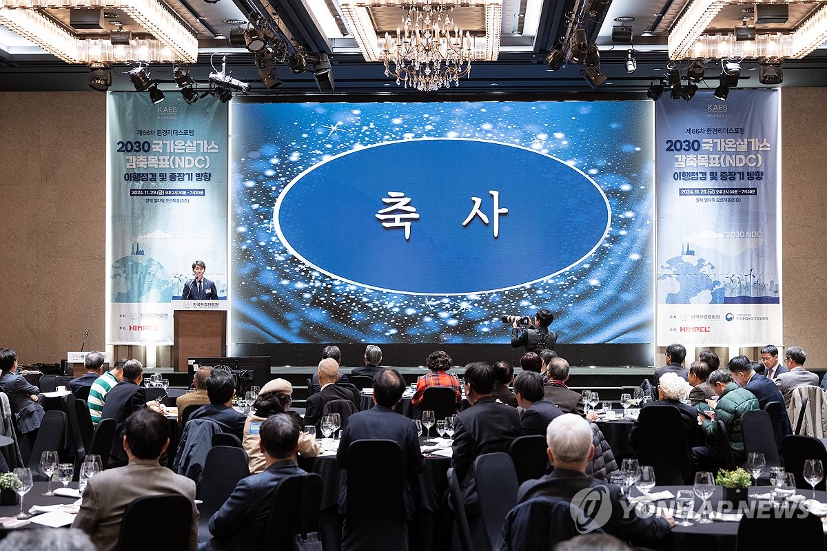 김완섭 이미지