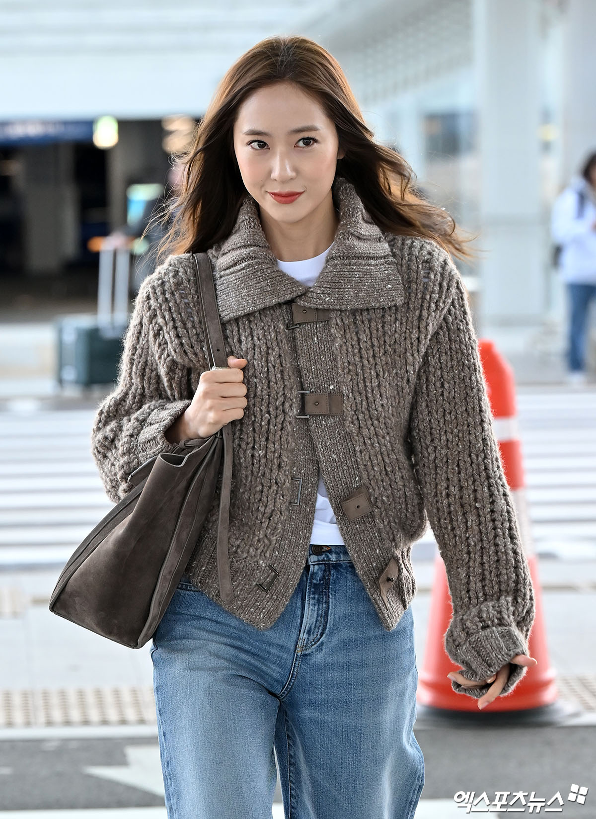 예쁨 이미지