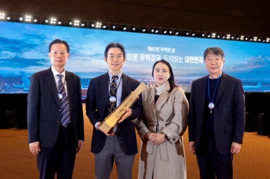 ㈜천재교과서 이미지