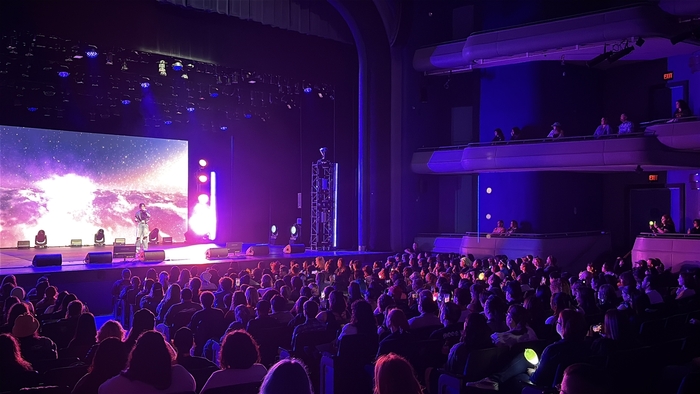 투어 문(TOUR MOON) 이미지