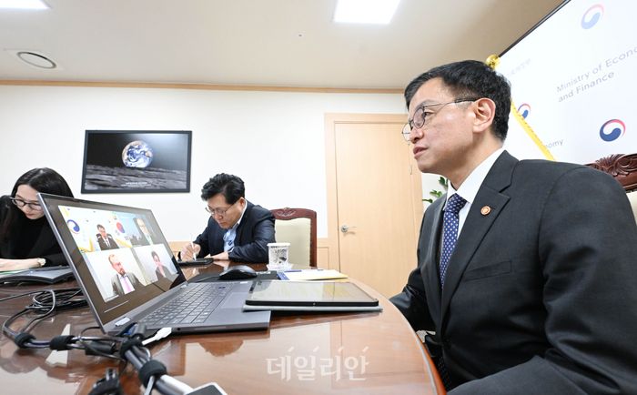 신용기획 이미지