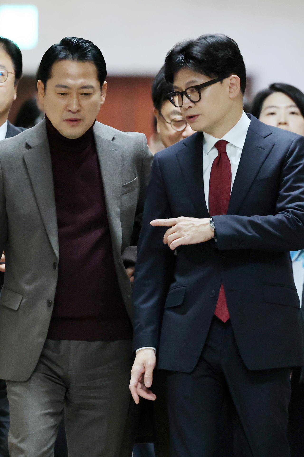 장동혁 이미지