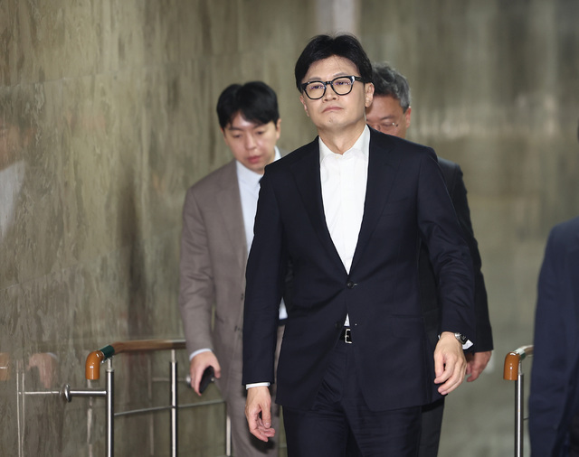 윤 이미지