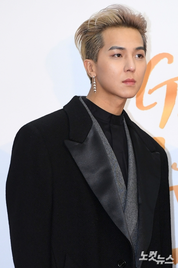 송민호 이미지