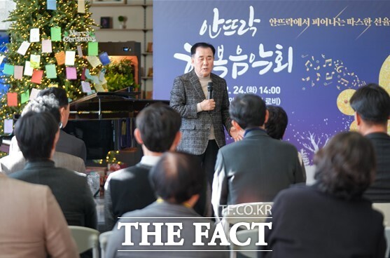 안뜨락 이미지