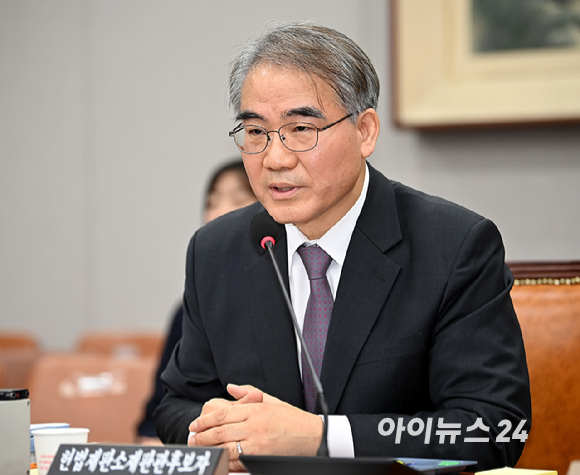 조한창