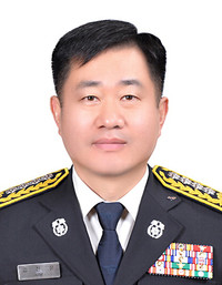고성소방서장 이미지