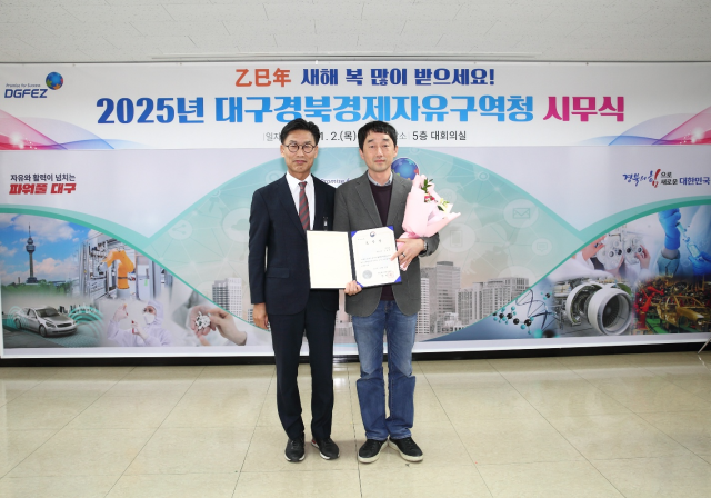 투엔 이미지
