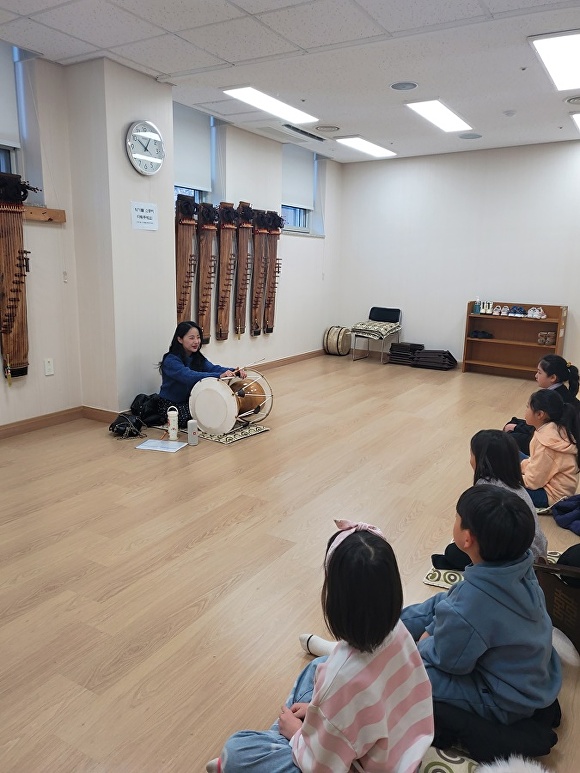 연정과 이미지