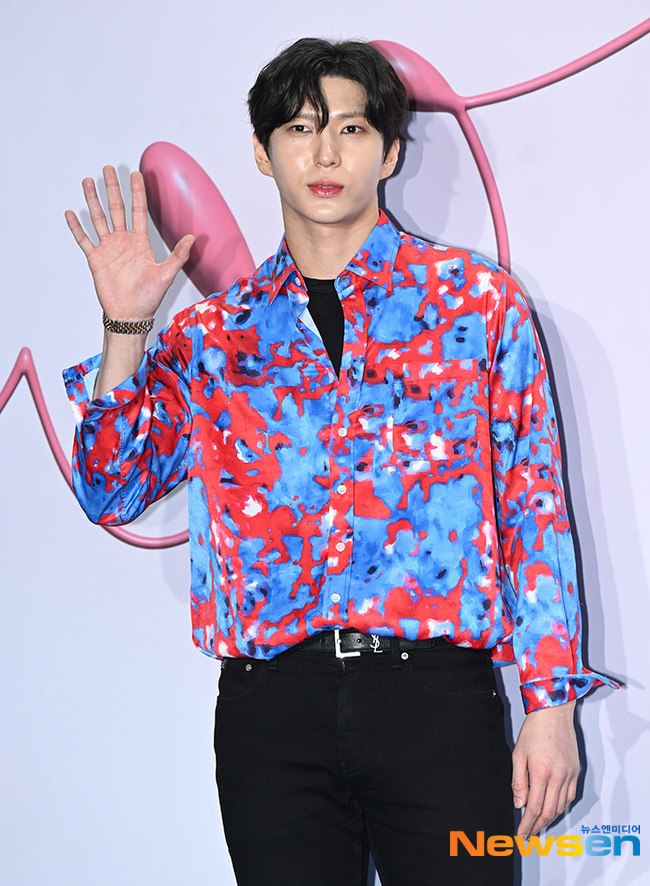 레오 이미지