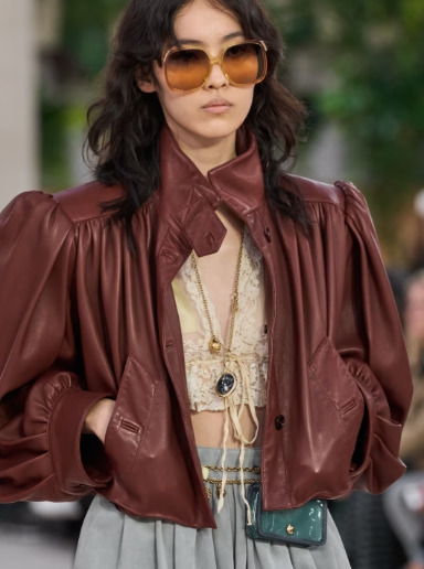 끌로에 보헤미안 시크룩