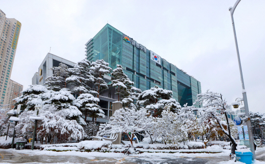 금천구청 종합청사 이미지