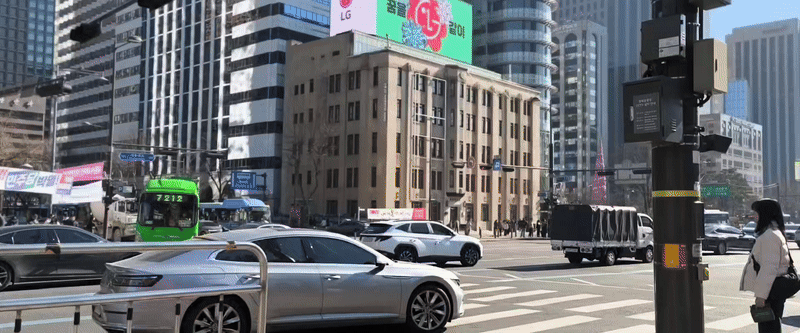 샤오미 14T '영화 모드'로 촬영한 광화문 거리. 박성은 기자