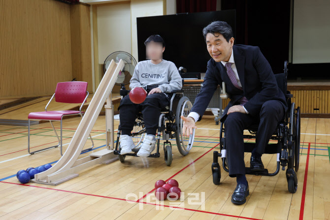 우진인력 이미지