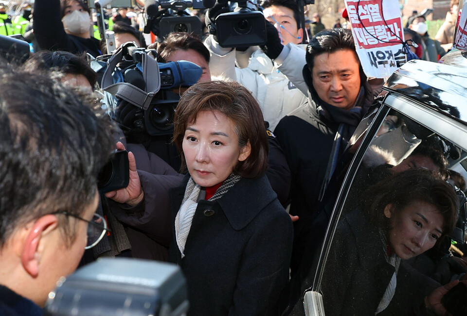흔들고 이미지