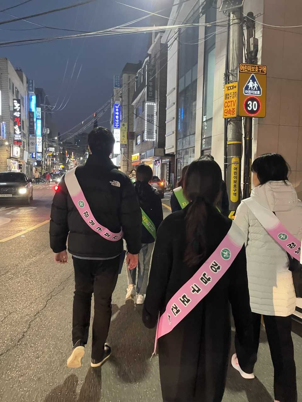 강남이시다 이미지
