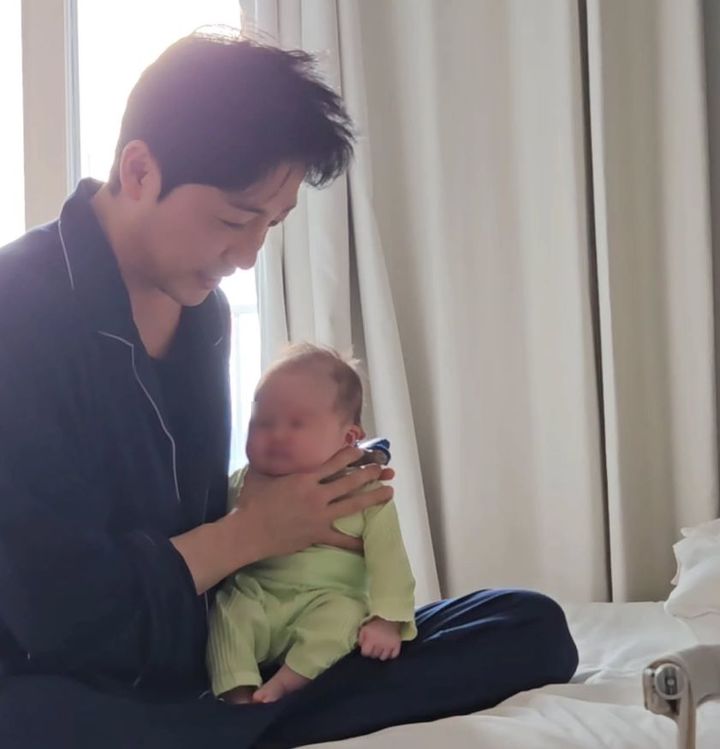 아빠손약손 이미지