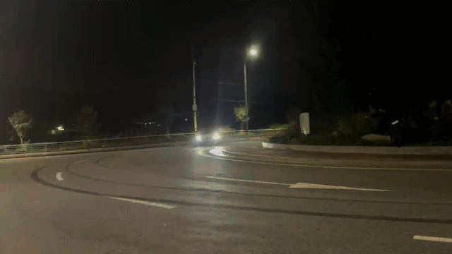 경기도 용인시 에버랜드 주변에서 난폭운전을 하고 있는 차량. 제공=경기 용인동부경찰서