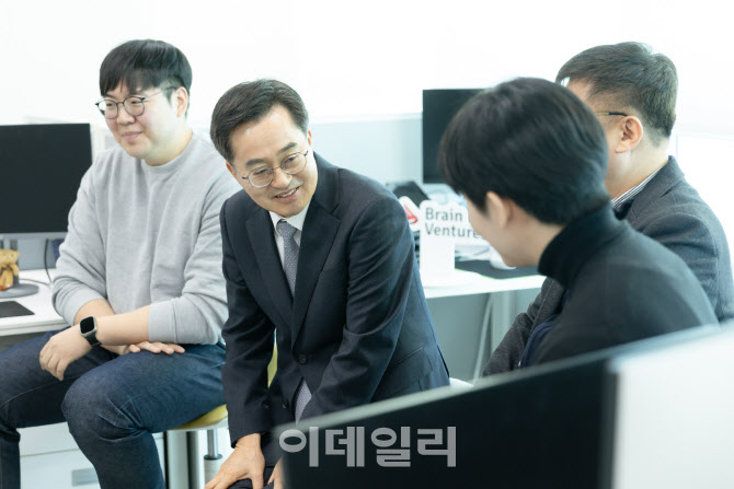 주 이미지