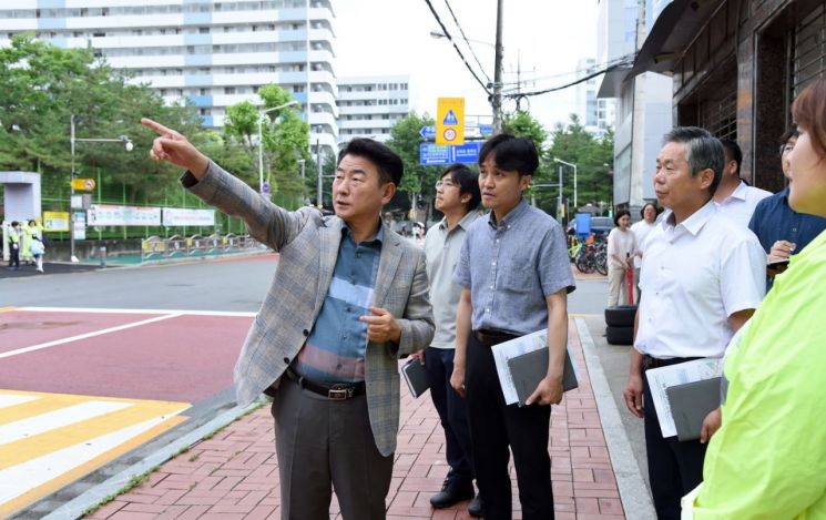 신호인력 이미지