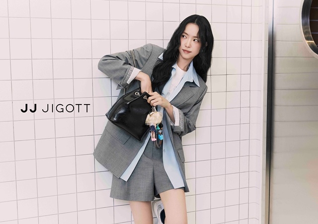 예쁨 이미지