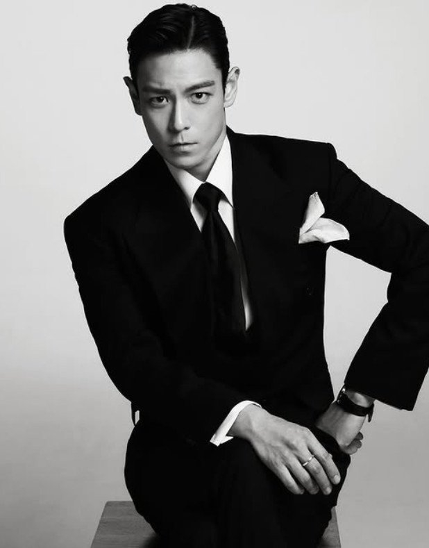 탑 이미지