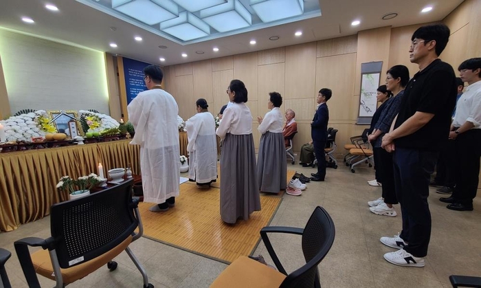 장례엔 이미지