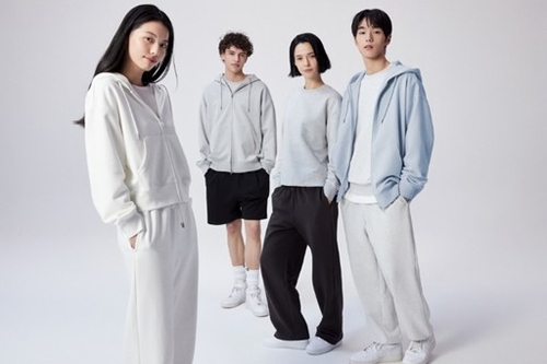 스파오 이미지