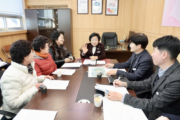 100회 이미지